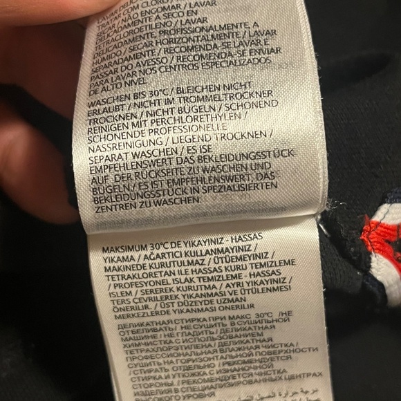 Moncler - Picture 5 of 8